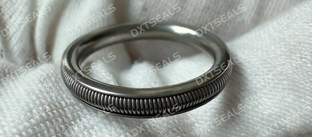 Metal C-ring